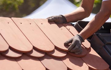 Benacre roof tile contractors
